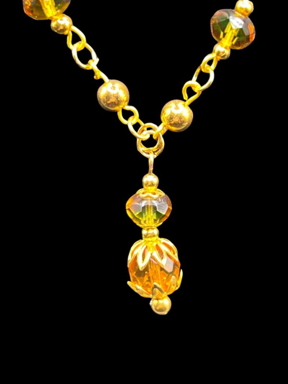 Amber Uranium Glass Bead Necklace UV Reactive Glows Green Gold-Toned Metal - Picture 4 of 9